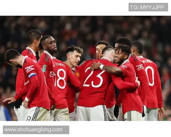 意甲：罗马VS科莫，最新比赛比分解析